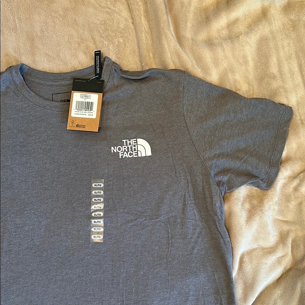 🔥The North Face Men's Gray Short Sleeve Tee🔥